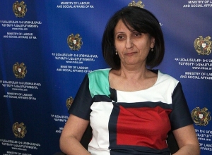 Հոնորար ստացած քաղաքացիները թոշակ չեն ստանա. Անահիտ Գալստյան