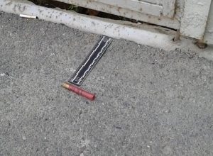 Арабкирские полицейские обнаружили стрелявшего сегодня молодого человека