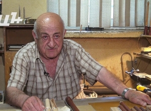 80 -ամյա վարպետը պատրաստ է արվեստանոցը կտակել իր գործը շարունակողին
