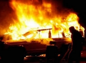 Машина полностью сгорела