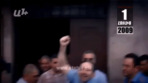 Օրացույց. 1-ը հուլիսի. ընդհատակից ինքնակամ գլխավոր դատախազություն ներկայացավ Նիկոլ Փաշինյանը
