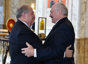 Мы всегда готовы открыть перед Вами двери: встретились президенты Армении и Беларуси
