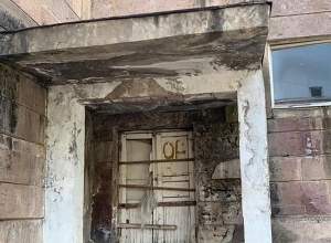 Կապանի թիվ մեկ հիմնական դպրոցը անմխիթար վիճակում է. նախարար