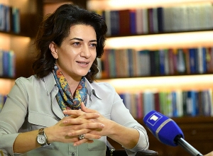 «Մի բռնաբարեք լրագրությունը»․ Աննա Հակոբյան