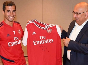 Հենրիխ Մխիթարյանը Լոս Անջելեսում հանդիպել է հայ համայնքի հետ