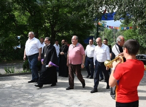 Նախագահը հյուրընկալվել է Գուգարաց թեմում և «Ծիծեռնակ» ճամբարում