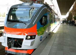 Отменяются некоторые рейсы скоростного электропоезда Ереван - Гюмри