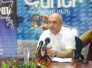Հանրայինում Սերժ Սարգսյան անունը փոխարինվեց Նիկոլ Փաշինյանով. Աշոտ Մելիքյան