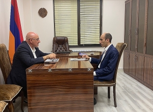 Արտակ Բեգլարյանը բարձր է գնահատել ԱՄՆ Հայ իրավաբանների միության դերն Արցախում