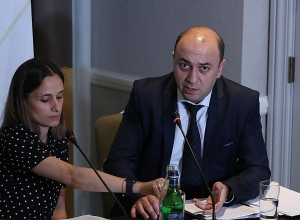 По словам директора “Санитек”-а, они готовы произвести инвестиции на сумму 4 млн долларов