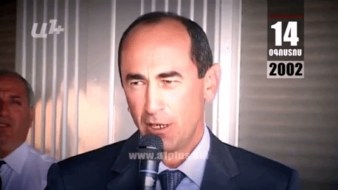 Календарь: 14-е августа: “если не я и Алиев, то кто?”: Роберт Кочарян