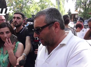 Արյուն եմ թափել, հող եմ պահել, որ այսօր փողով ծաղե՞նք.  Ջերմուկի բնակիչ