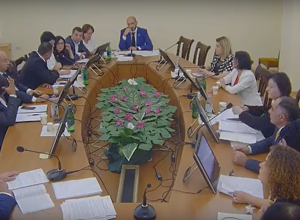 Ընթանում է ԱԺ առողջապահության եւ սոցիալական հարցերի մշտական հանձնաժողովի նիստը․ ուղիղ