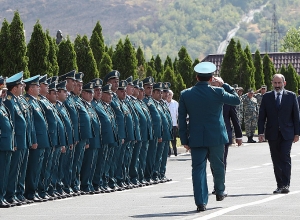 Տոնական շքերթ՝ ԱԻՆ աշխատողի օրվա առթիվ