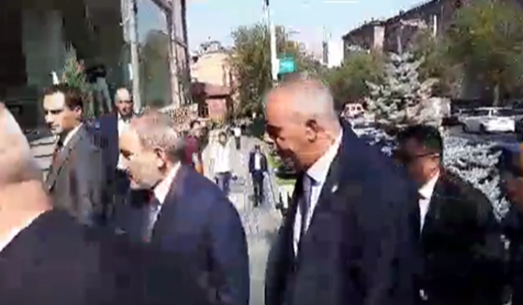 69776181_2378242665601917_570238508627656704_n