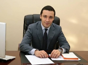 Бывший и. о. ректора АГЭУ подозревается в превышении должностных полномочий