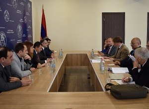 Высший судебный совет принял делегацию Венецианской комиссии