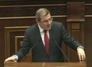 Նորմալ մարդկային խոսում էիք, վերջում սարքեցիք.....Միրզոյանը Անանյանին