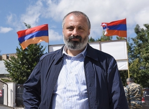 Давид Бабаян направил письма в международные структуры в связи с армянскими военнослужащими и гражданскими лицами, удерживаемыми Азербайджаном