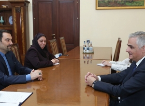 Вице-премьер принял завершающего дипломатическую миссию в Армении посла Ирана