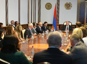 Армен Саркисян встретился с выпускниками Стэнфордского университета