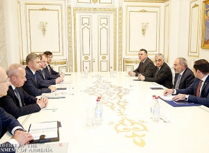 Премьер-министр принял генерального директора ОАО “Российские железные дороги”