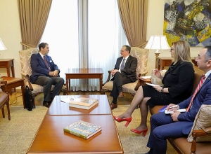 Встреча Зограба Мнацаканяна с генеральным секретарем ПМС  ОЧЭС Майклом Кристидесом