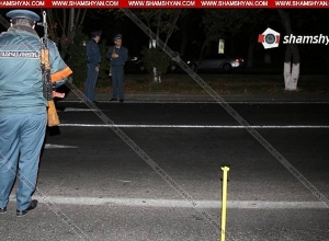 В Ереване с применением огнестрельного оружия убит полицейский, другой полицейский ранен