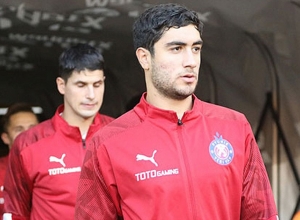 Էրիկ Վարդանյանը անվայել ժեստ է ցույց տվել հեռացվելուց հետո