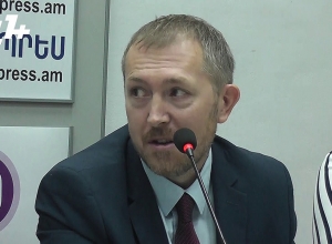 Էլեկտրոնային ծխամորճերը չեն վերացնում բոլոր բաղադրիչները, հեղուկը թափանցում է թոքերի մեջ․ ռուս փորձա