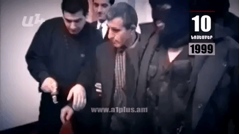 Օրացույց. 10-ը նոյեմբերի. «27»-ի գործով ձերբակալում են պատգամավոր Մուշեղ Մովսիսյանին
