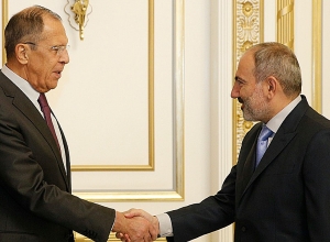 Никол Пашинян принял Сергея Лаврова