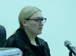 Քոչարյանի պաշտպանները ինքնաբացարկի միջնորդություն են ներկայացրել դատավոր Աննա Դանիբեկյանին