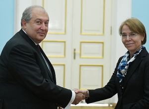Новоназначенный посол Королевства Нидерландов вручила Армену Саркисяну верительные грамоты