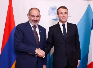 Նիկոլ Փաշինյանը հանդիպել է Ֆրանսիայի նախագահ Էմանուել Մակրոնի հետ.