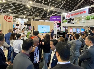 Павильон Армении на выставке “SWITCH 2019” посетил премьер-министр Сингапура