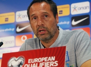 Մենք պետք է զգուշանանք Հայաստանի հավաքականից․ Յոն վան Շիպ