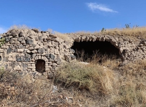Քանդվել է կառուցապատողի տարածքում գտնվող հնձաններից մեկը․ խոսնակ