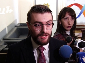 Թիվ 1 պատասխանատուն ՀՖՖ նախագահն է. պետք է 9: 1 հաշվով պարտության համար պատասխան տան. Արեն Մկրտչյան