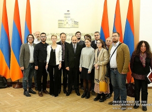 Премьер-министр ответил на вопрос о Гарегине Нжде на встрече с российскими журналистами