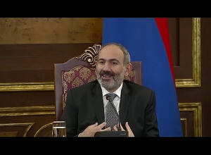 էլ ինչ են խոսել ռուս լրագրողների հետ