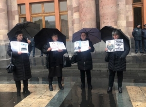 Ես իմ երեխու արյունը չեմ վաճառում․ զոհված զինծառայողի մայր