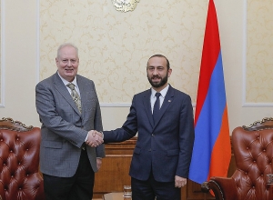 Председатель НС отметил важность сбалансированной позиции Великобритании в вопросе Нагорного Карабаха