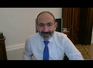 Փաշինյանը բոլորին հրավիրում է հրապարակում նշել Ամանորը