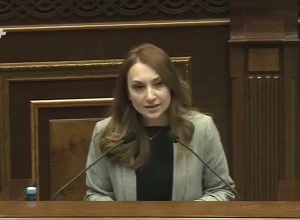 Մի՛ վերագրեք մեզ բաներ, որոնք մենք չենք ասել. Լիլիթ Մակունցը՝ Նաիրա Զոհրաբյանին