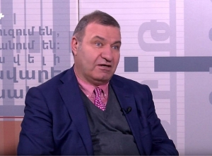 Отток денег преобладает над притоком, это похоже на кровотечение: Микаэл Мелкумян