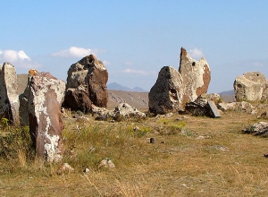 Քարահունջ, Արևի տաճարը և Արևի աշտարակը