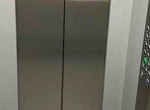 20 новых лифтов в 10 административных районах Еревана уже работают