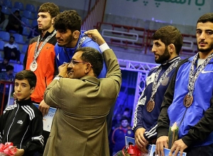 Ըմբշամարտ, Թախթիի Գավաթ․ Գևորգ Մխեյանը նույնպես բավարարվեց արծաթե մեդալով