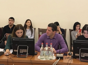 «Ո՞նց կարա ծնվելու պահին սեռը հայտնի չլինի․ էդ ի՞նչ նոր բանա»  Գևորգ Պետրոսյան